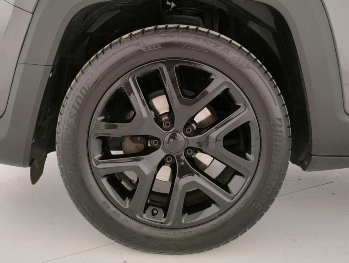 Jeep Renegade 1.6 Mjt 120 CV Limited (7)