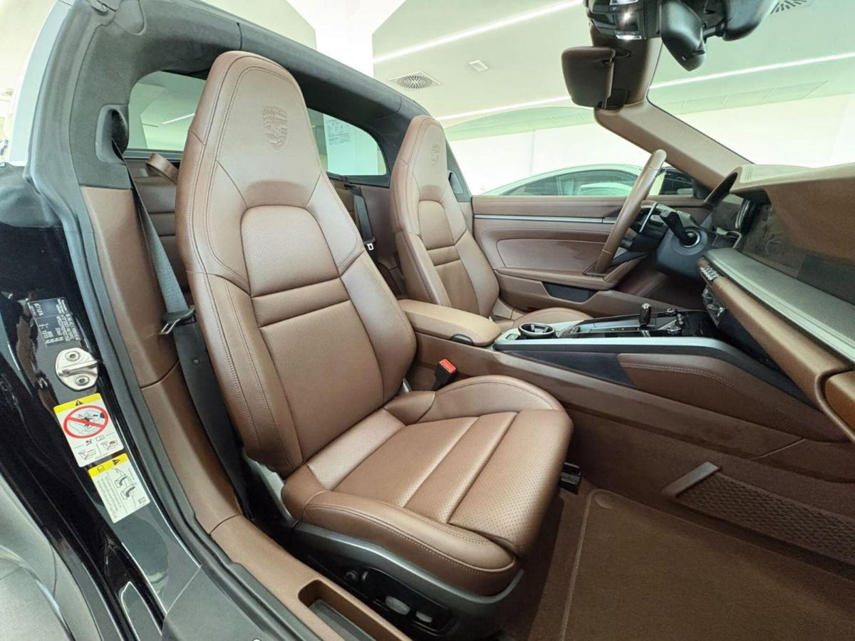 Porsche 911 Cabrio Targa 3.0 4 auto (12)