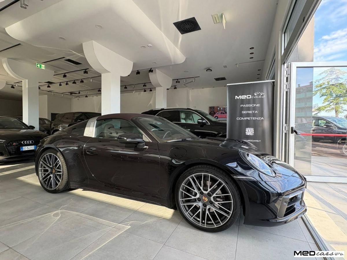 Porsche 911 Cabrio Targa 3.0 4 auto (2)