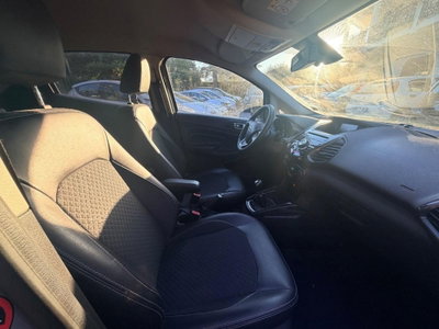 Ford EcoSport 1.5 TDCi 95 CV Titanium (2)