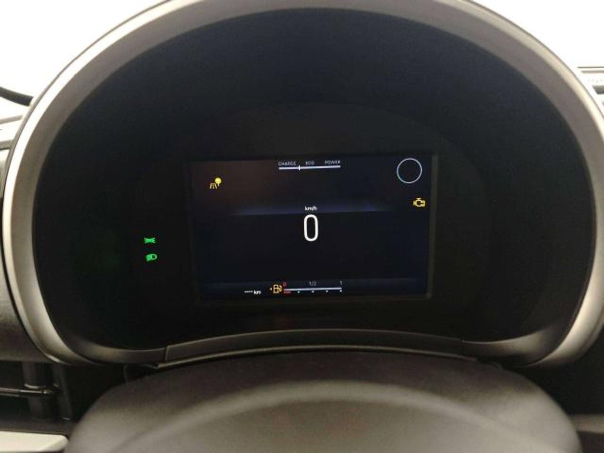 Fiat 600 1.2 hybrid 110cv auto (10)
