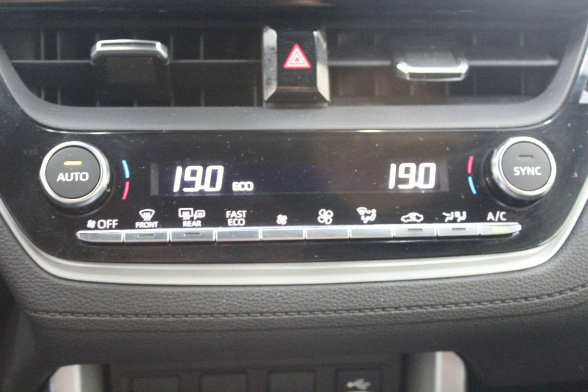 Toyota Corolla 1.8 Hybrid Active (14)