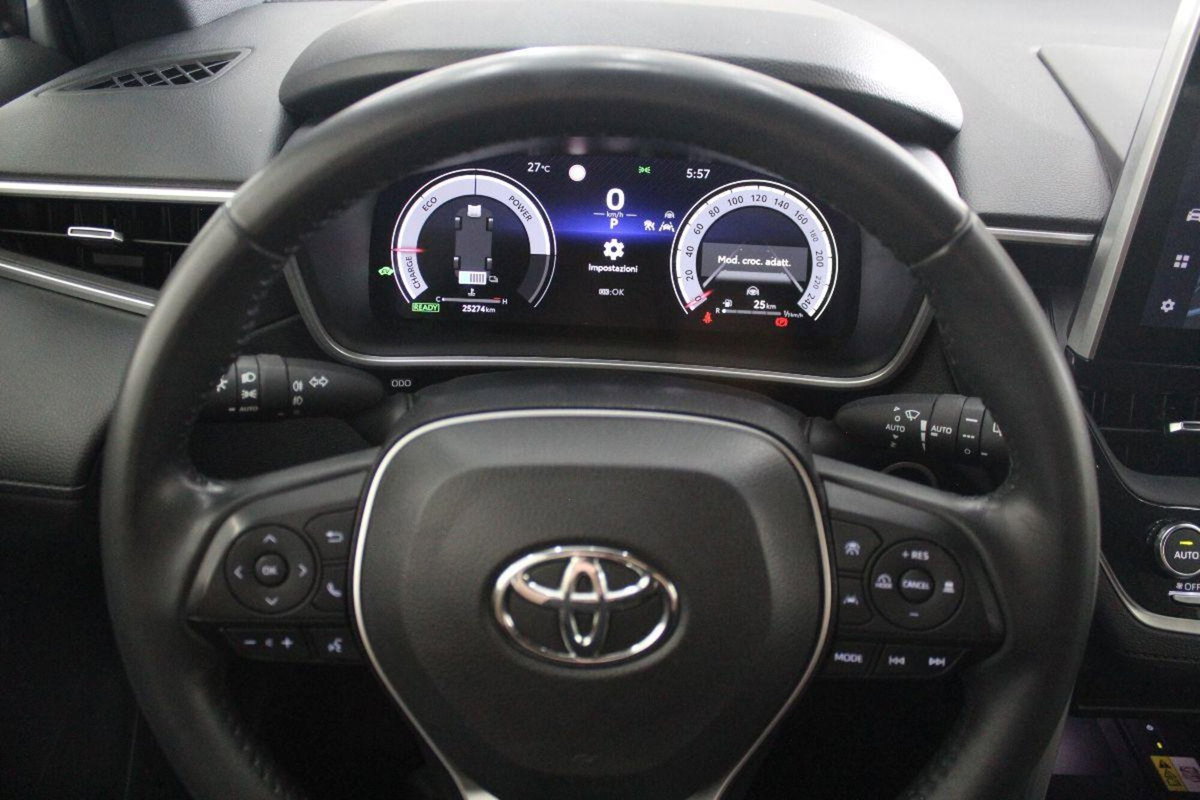 Toyota Corolla 1.8 Hybrid Active (8)