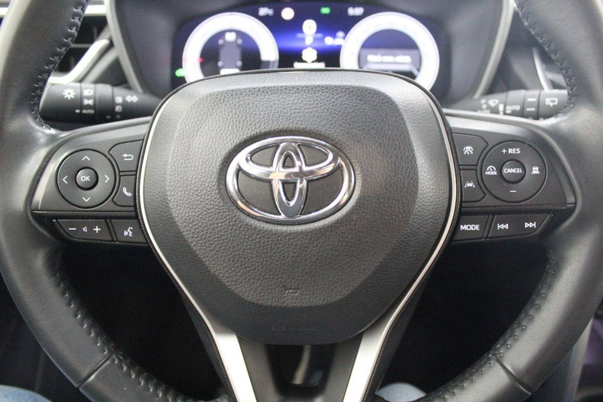 Toyota Corolla 1.8 Hybrid Active (9)
