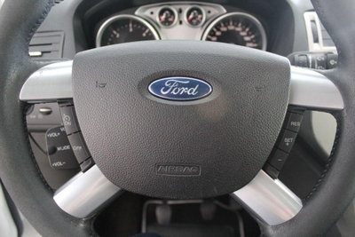 Ford Kuga 2.0 TDCi 136 CV 2WD Titanium DPF (8)