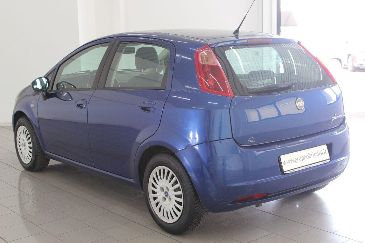 Fiat Grande Punto 1.3 MJT 75 CV 5 porte Dynamic (6)