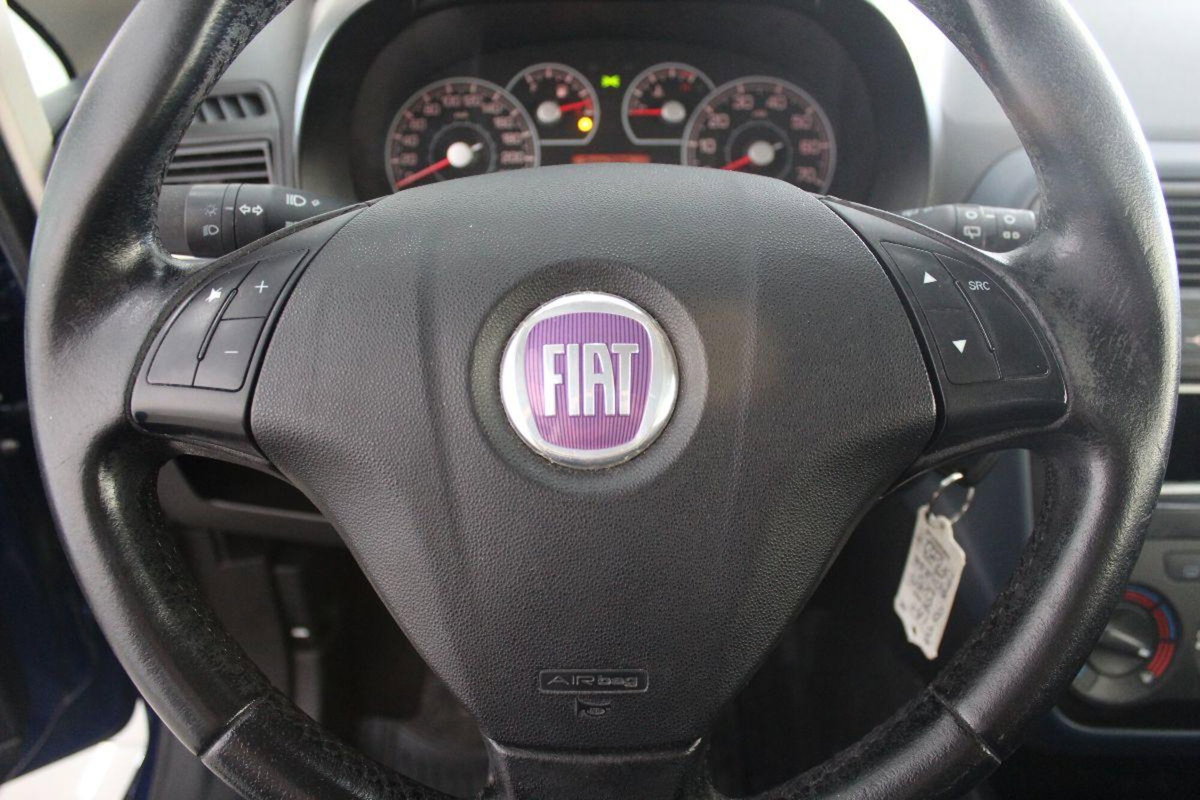 Fiat Grande Punto 1.3 MJT 75 CV 5 porte Dynamic (9)