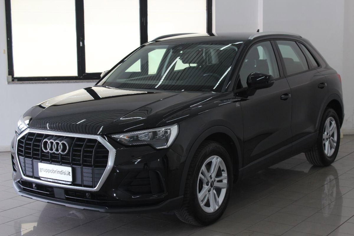 Audi Q3 35 TDI quattro S tronic Business (3)