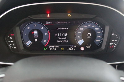 Audi Q3 35 TDI quattro S tronic Business (9)