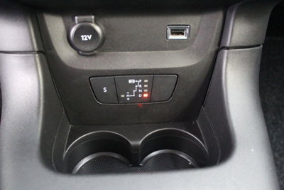 Citroen C3 PureTech 110 S&S EAT6 Shine (14)