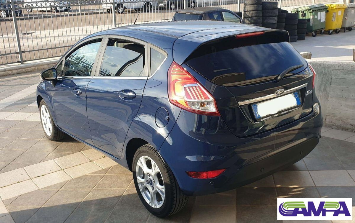Ford Fiesta 1.4 5 porte Bz.- GPL Titanium (9)