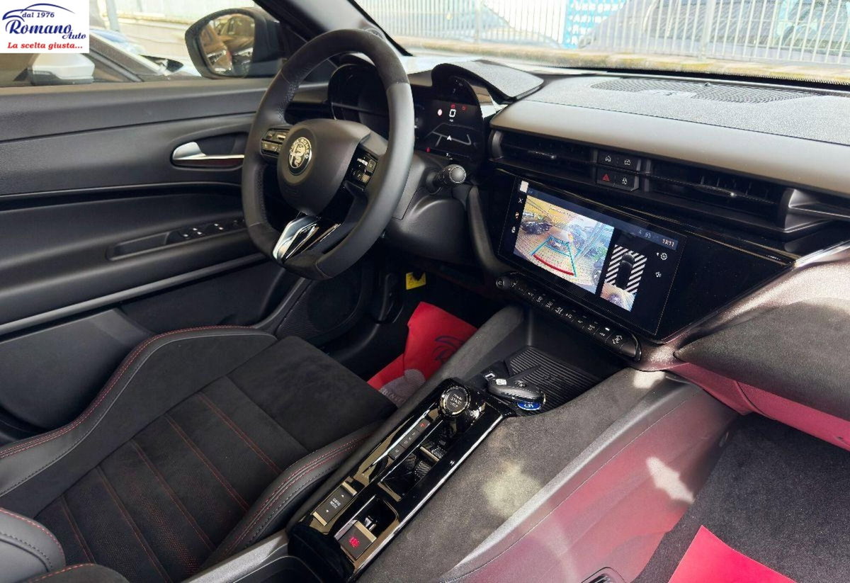 Alfa Romeo Junior elettrica Speciale 156cv (9)