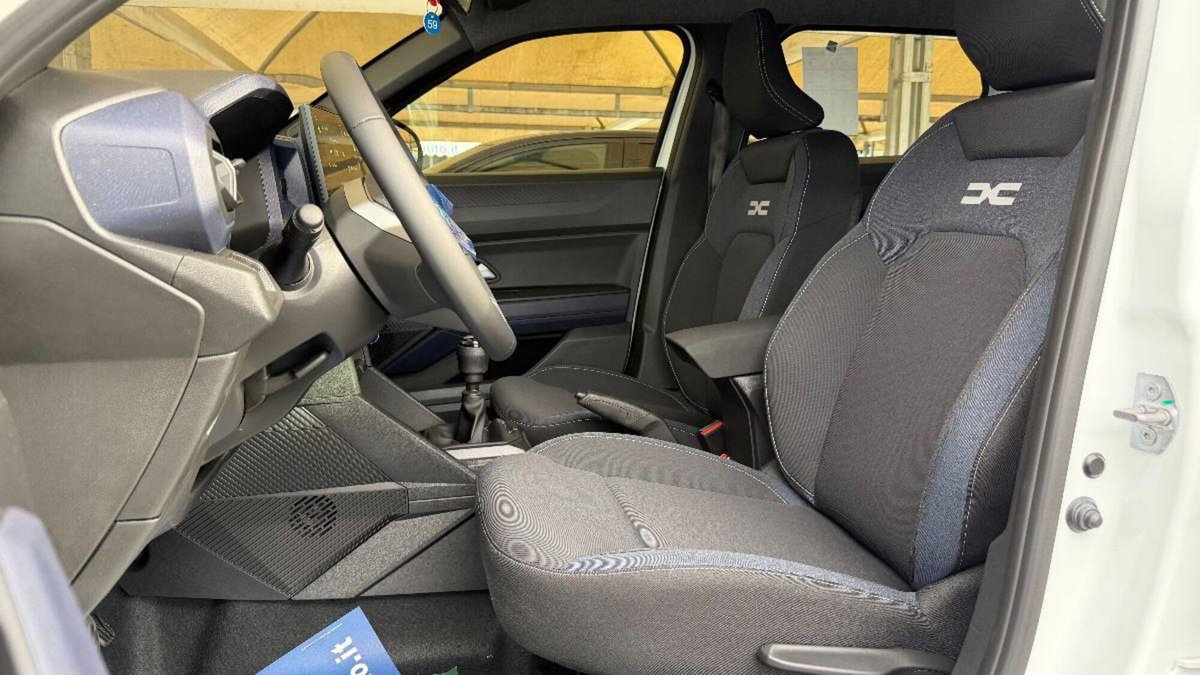 Dacia Duster 1.2 Eco-G Expression 120cv (7)