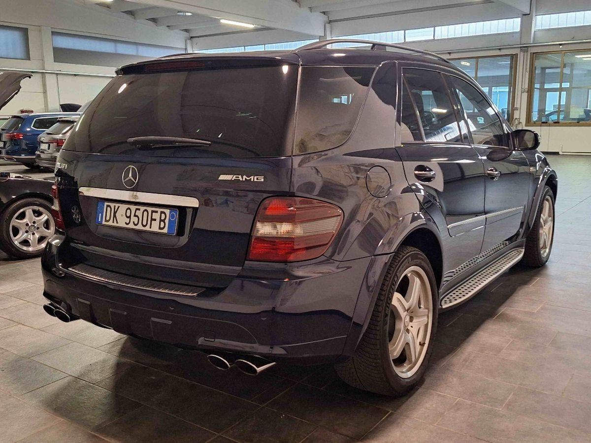 Mercedes-Benz Classe ML 63 AMG V-Max (3)