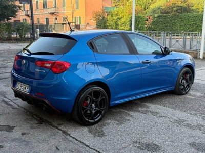 Alfa Romeo Giulietta 2.0 JTDm Veloce 170cv tct (3)