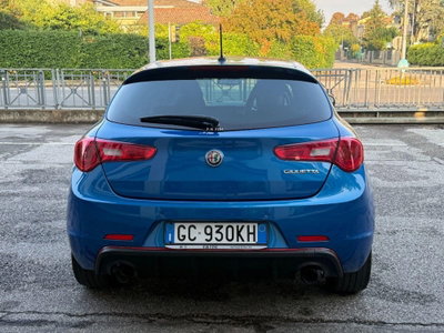 Alfa Romeo Giulietta 2.0 JTDm Veloce 170cv tct (5)