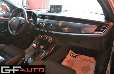 Alfa Romeo Giulietta 1750 tbi Quadrifoglio Verde 235cv (10)