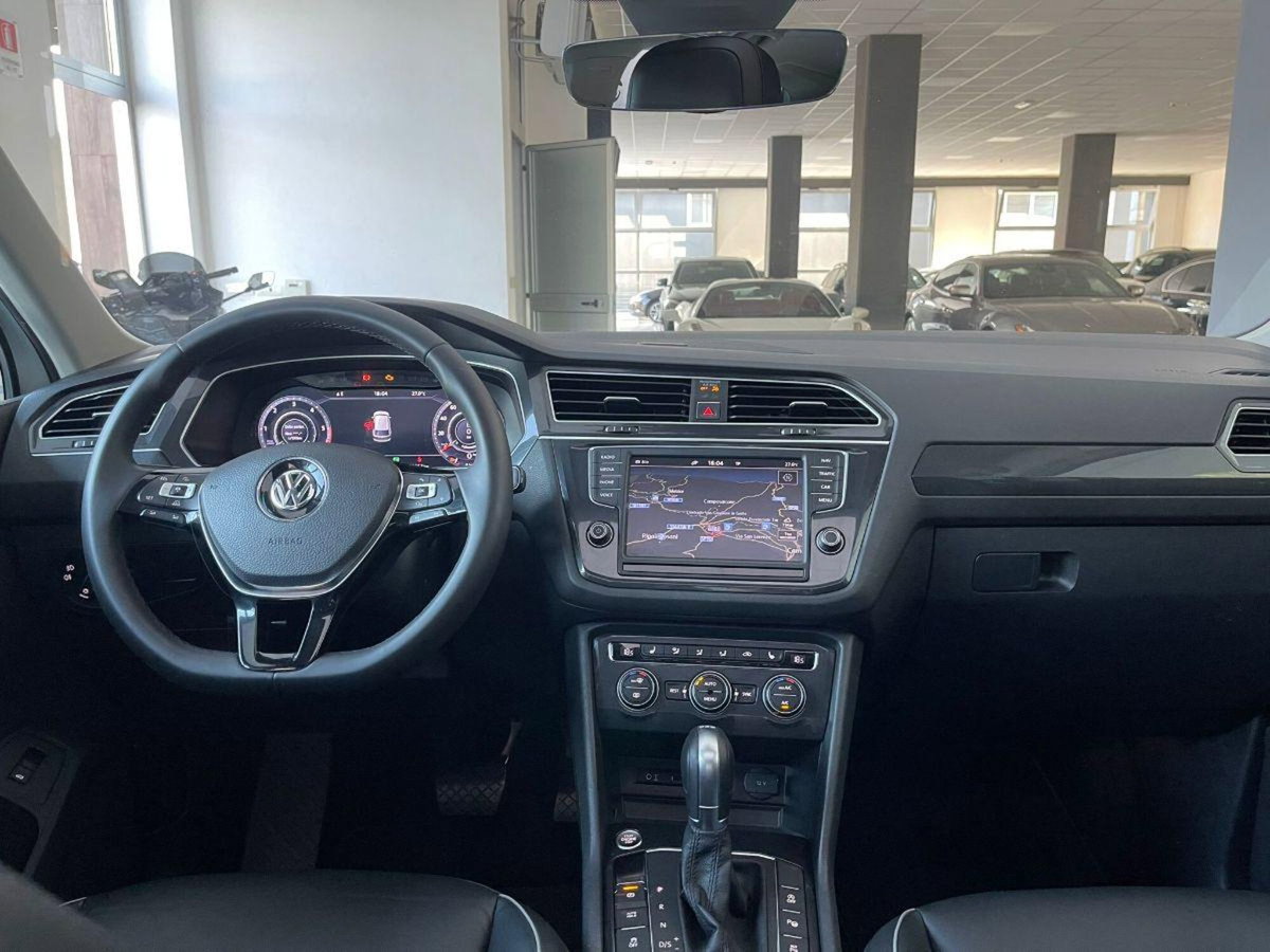 Volkswagen Tiguan 2.0 TDI SCR DSG 4MOTION Style BMT (16)