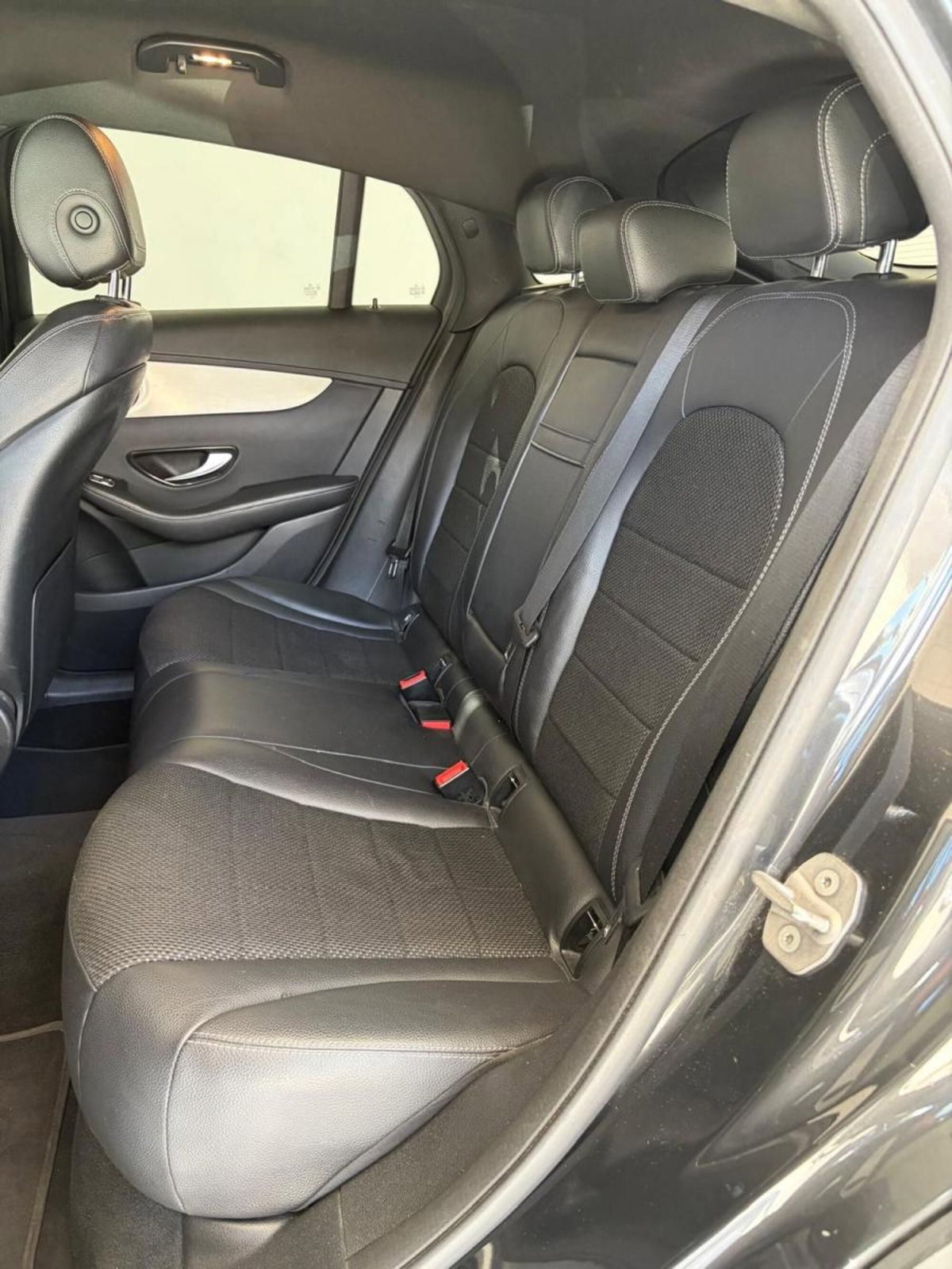 Mercedes-Benz GLC SUV 200 d 4Matic Premium (20)