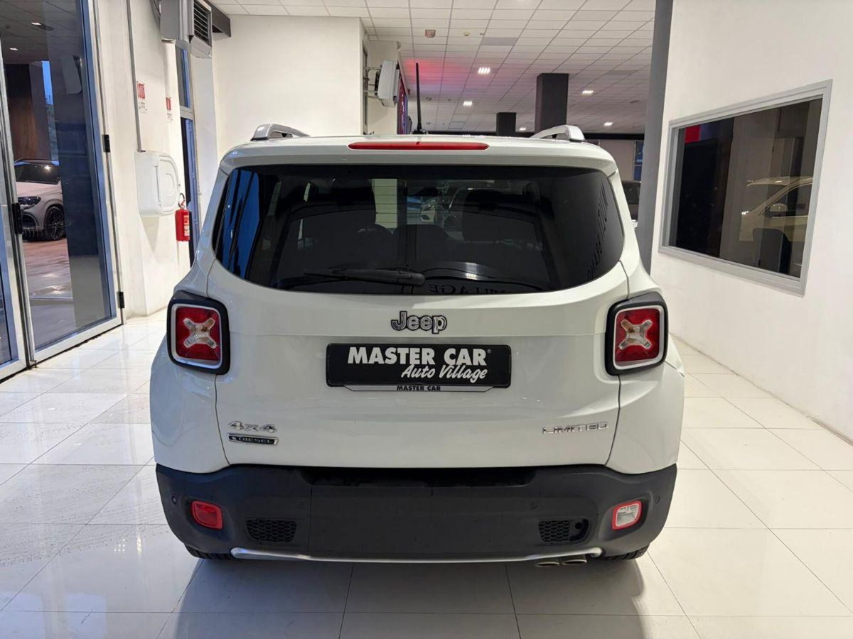 Jeep Renegade 2.0 Mjt 140CV 4WD Active Drive Limited (6)