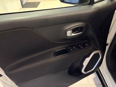 Jeep Renegade 2.0 Mjt 140CV 4WD Active Drive Limited (8)