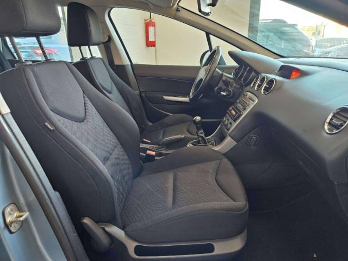 Peugeot 308 SW 1.6 8V HDi 93CV Access (10)
