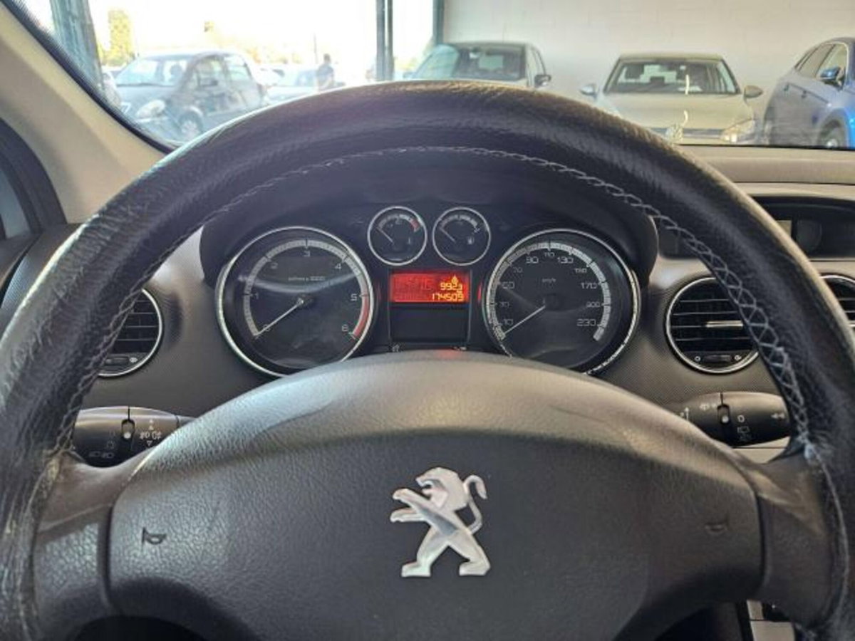Peugeot 308 SW 1.6 8V HDi 93CV Access (11)