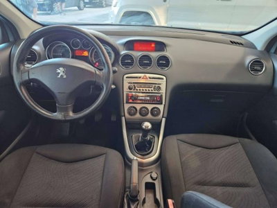 Peugeot 308 SW 1.6 8V HDi 93CV Access (7)