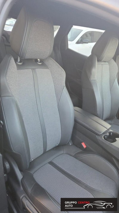 Peugeot 3008 PureTech Turbo 130 S&S EAT8 GT Line (11)