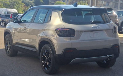 Jeep Avenger 1.2 turbo Altitude fwd 100cv (5)