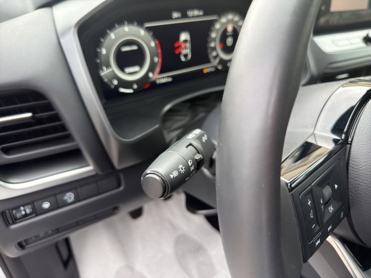 Nissan Qashqai 1.3 mhev N-Connecta 2wd 140cv (20)