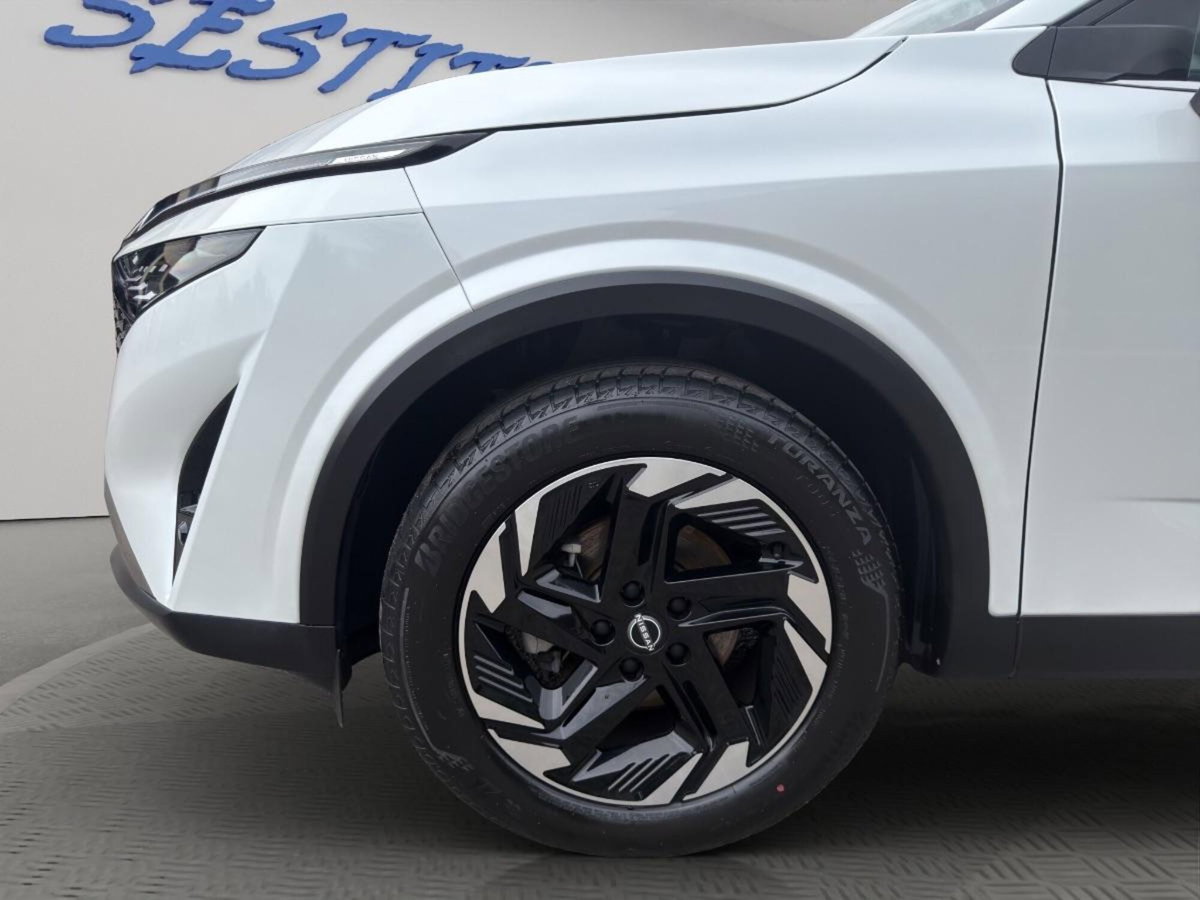 Nissan Qashqai 1.3 mhev N-Connecta 2wd 140cv (7)