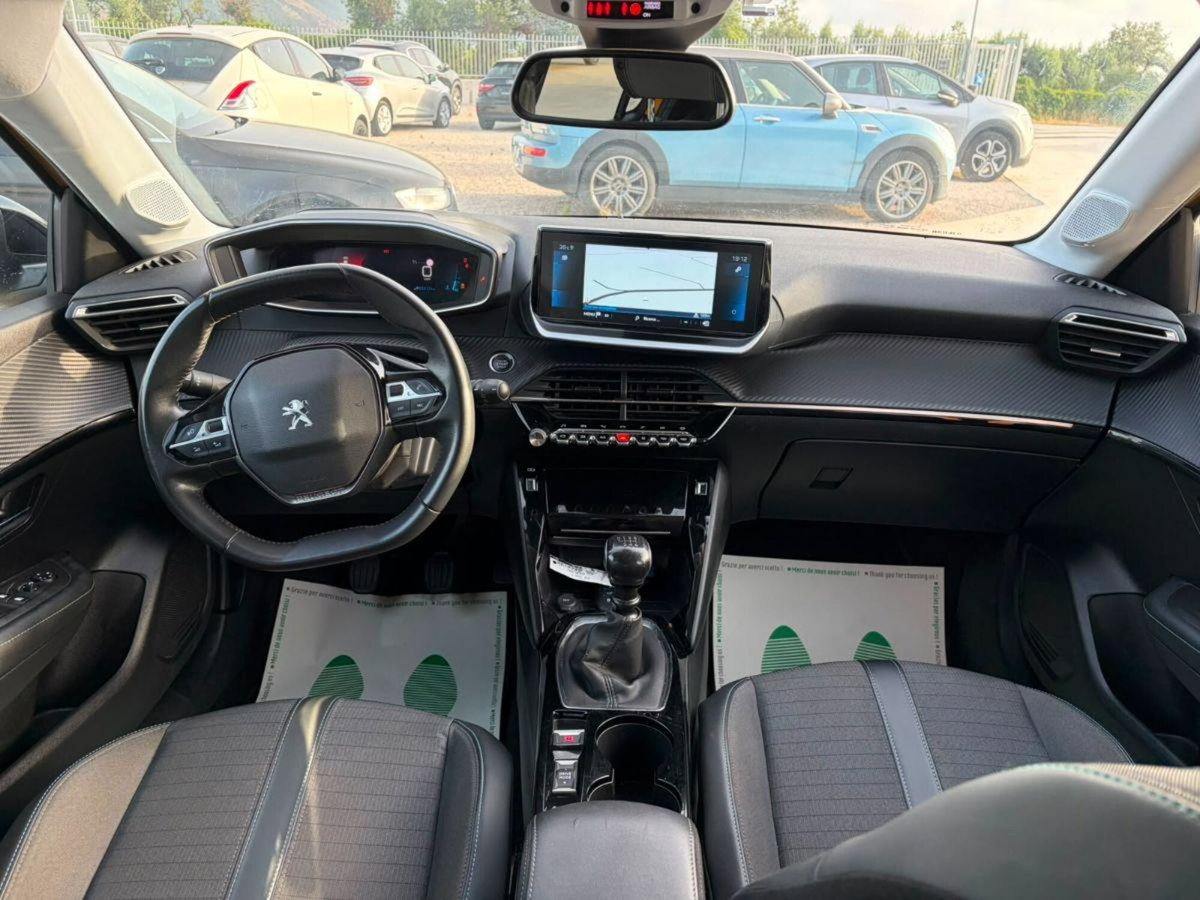 Peugeot 208 PureTech 100 Stop&Start EAT8 5 porte Allure Navi Pack (7)