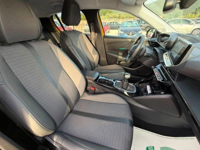 Peugeot 208 PureTech 100 Stop&Start EAT8 5 porte Allure Navi Pack (8)