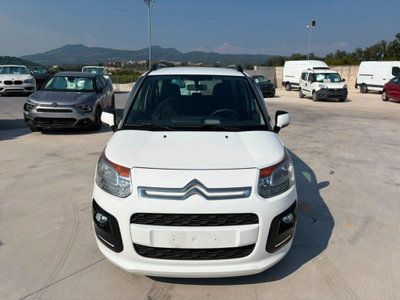 Citroen C3 Picasso 1.6 HDi 110 Seduction (2)