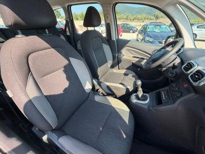 Citroen C3 Picasso 1.6 HDi 110 Seduction (9)