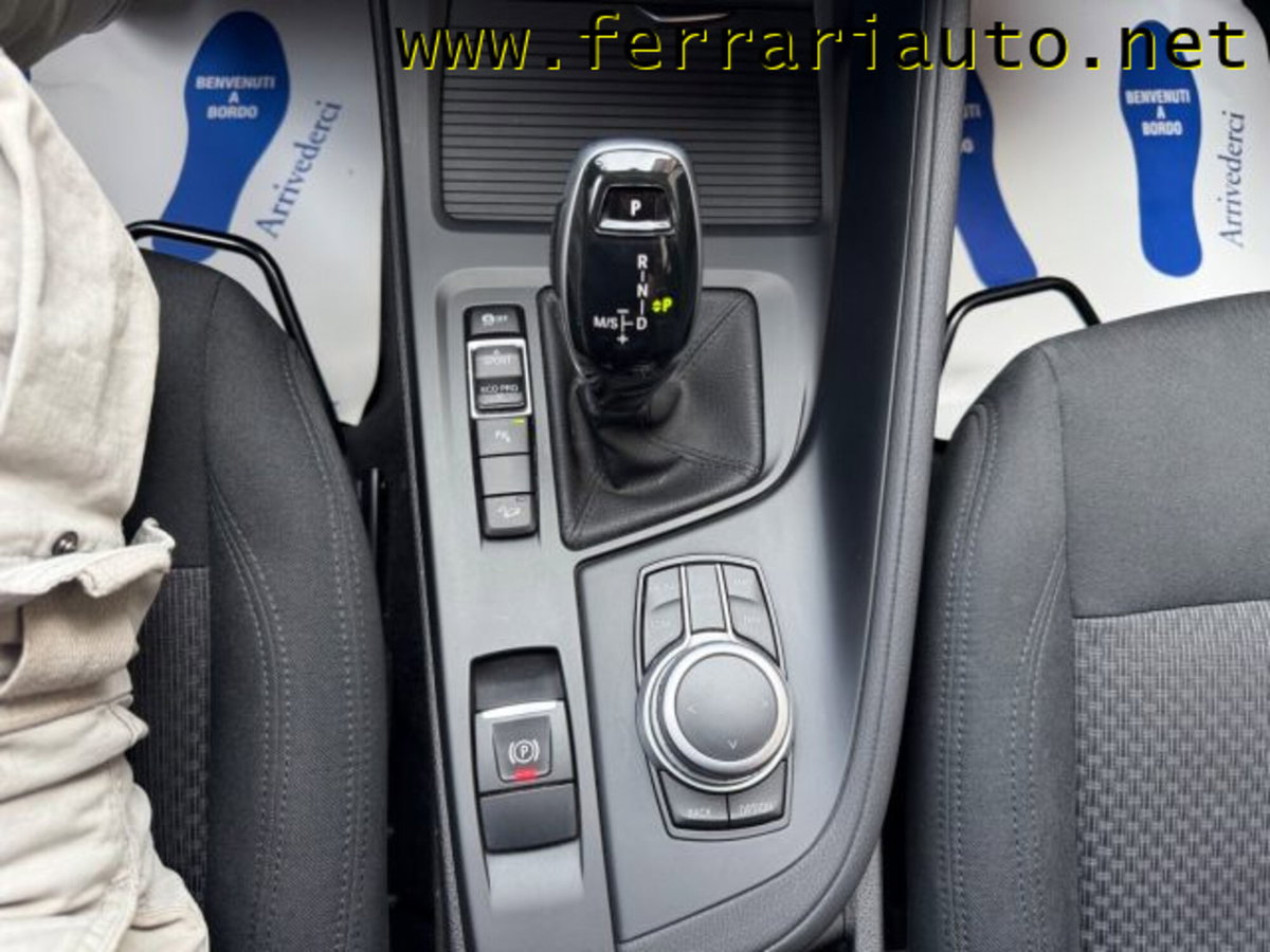 BMW X1 xDrive18d Business Advantage (18)