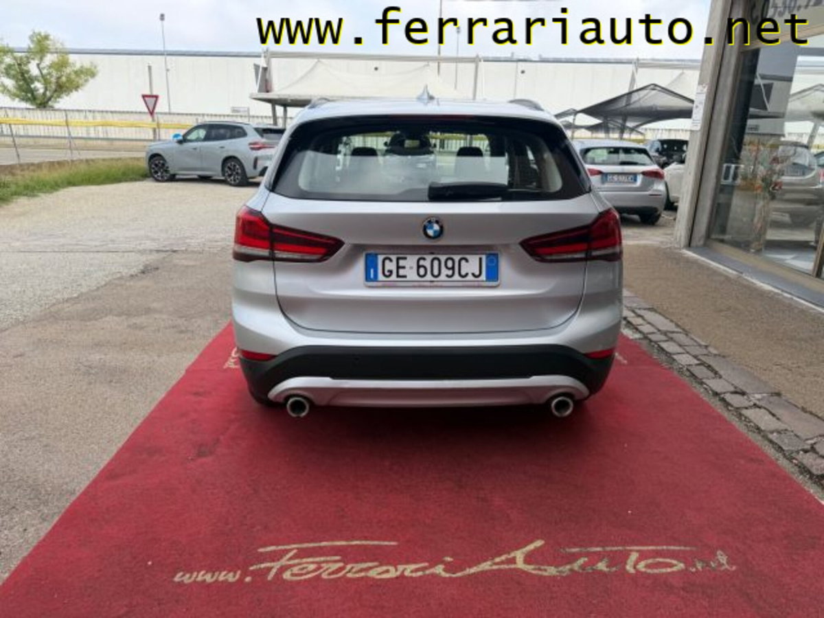 BMW X1 xDrive18d Business Advantage (8)