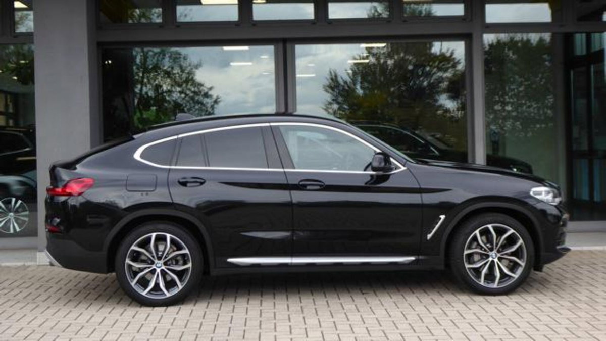 BMW X4 xDrive25d xLine (4)