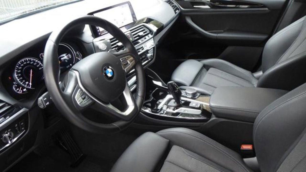 BMW X4 xDrive25d xLine (7)