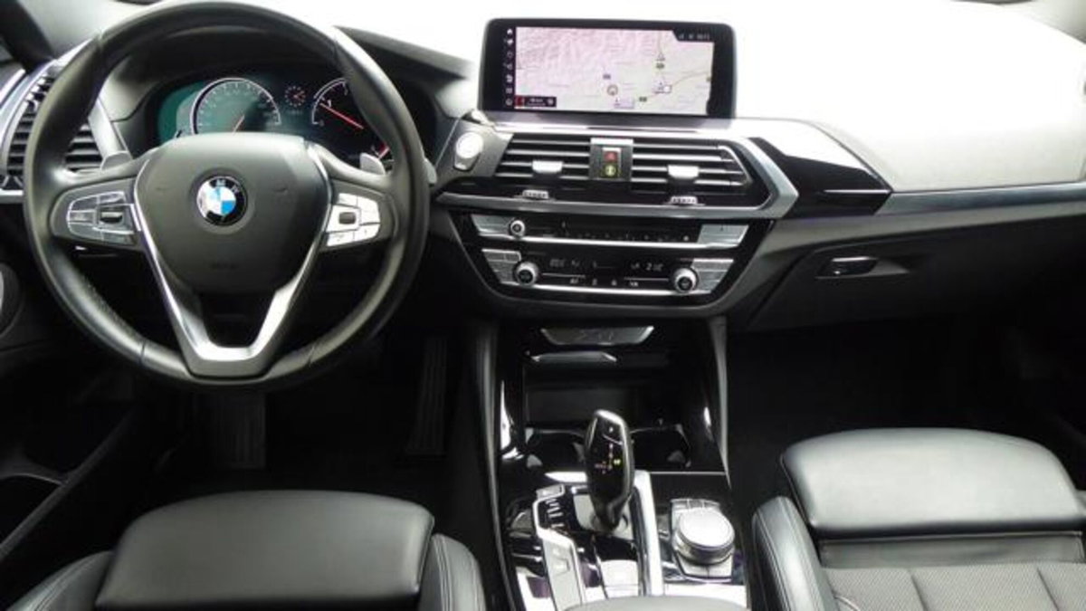 BMW X4 xDrive25d xLine (9)