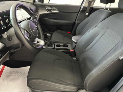 Kia Sportage 1.6 CRDi MHEV Business (18)