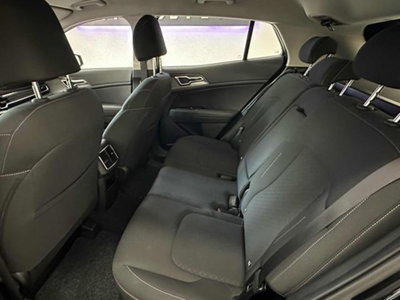 Kia Sportage 1.6 CRDi MHEV Business (20)
