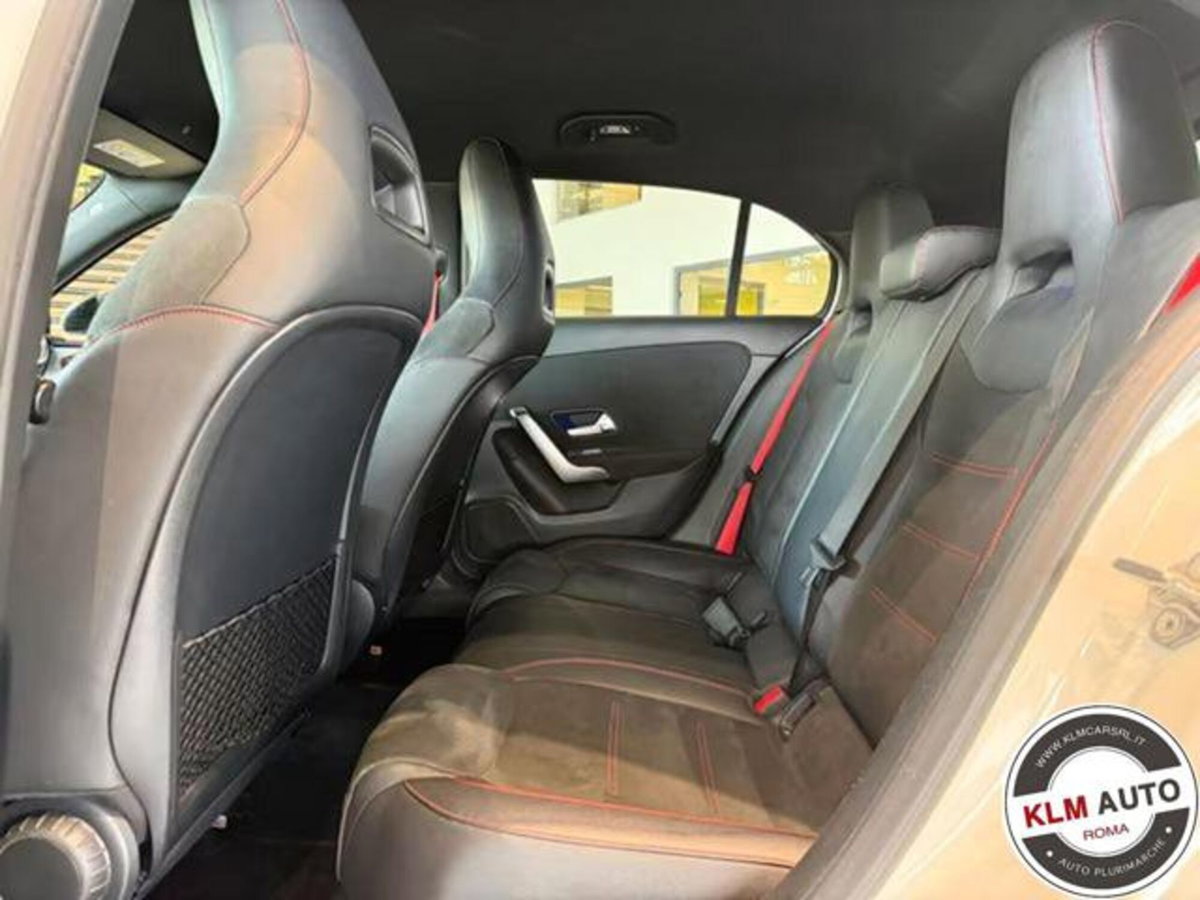 Mercedes-Benz Classe A Sedan 35 4Matic 4p. AMG (14)