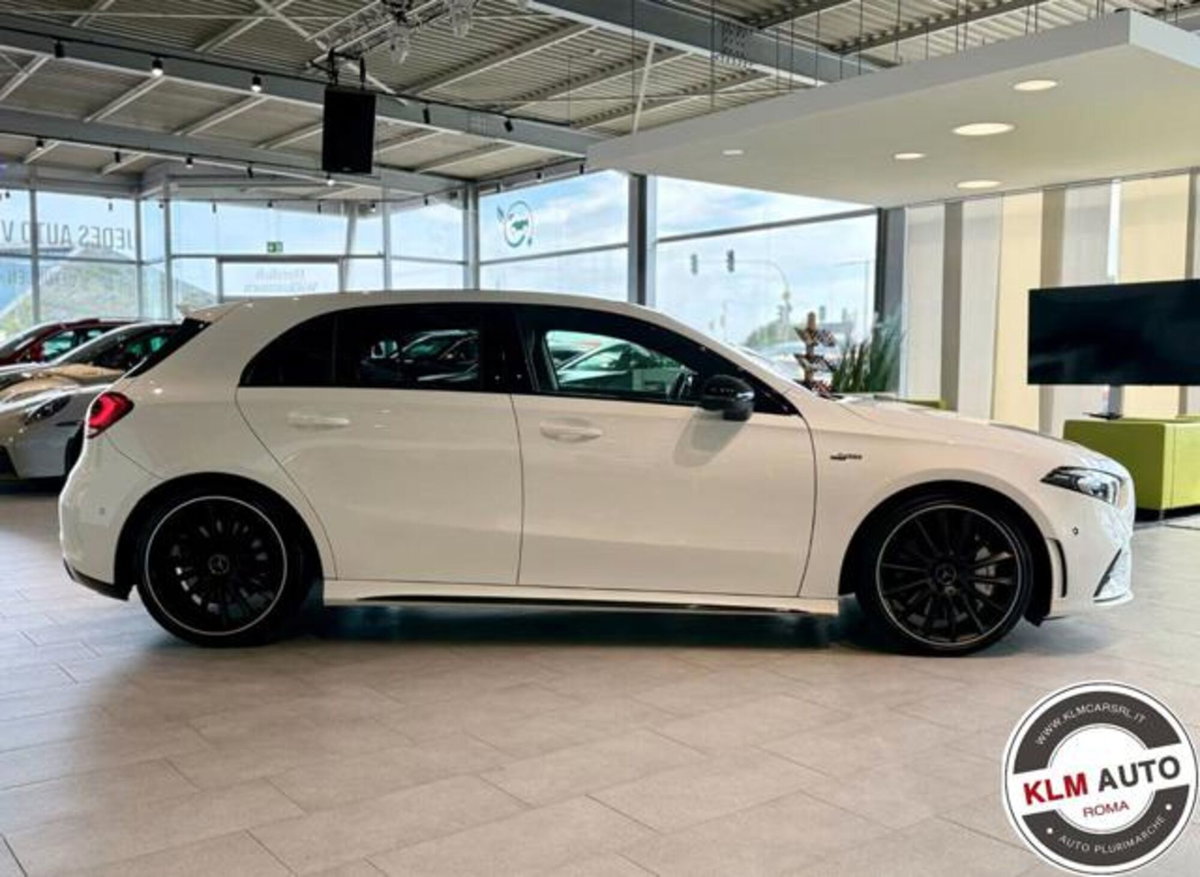 Mercedes-Benz Classe A Sedan 35 4Matic 4p. AMG (4)