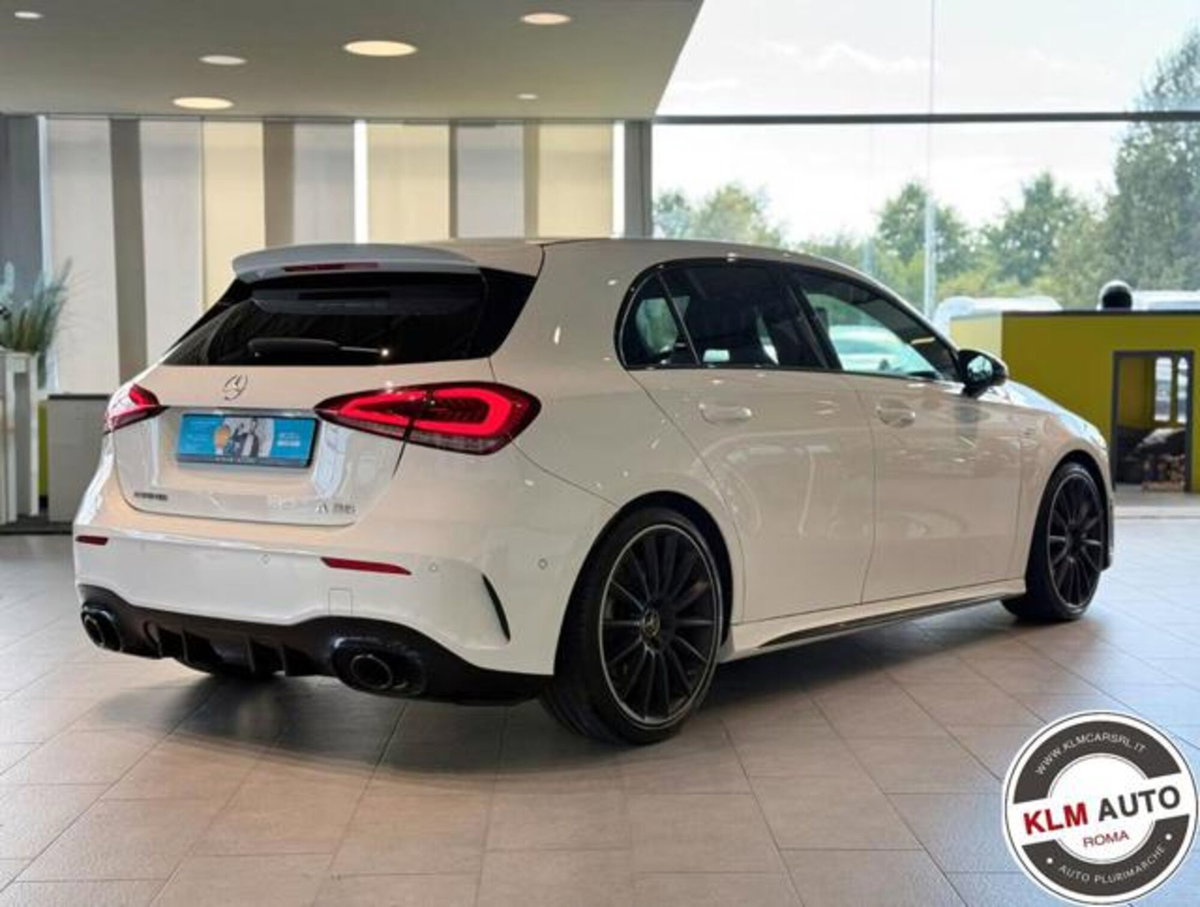 Mercedes-Benz Classe A Sedan 35 4Matic 4p. AMG (5)