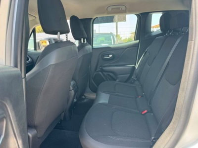 Jeep Renegade 1.6 Mjt 120 CV Limited (18)