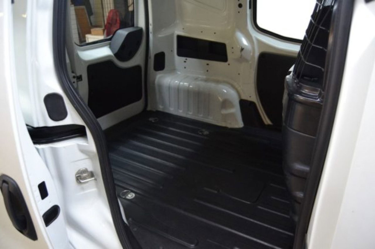 Fiat Fiorino QUBO 1.3 MJT 95CV SX (N1) (6)