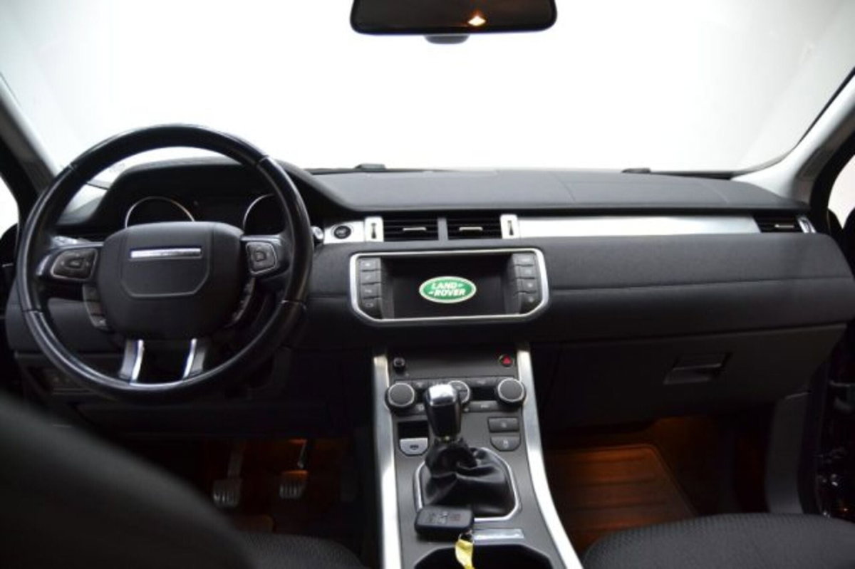 Land Rover Range Rover Evoque 2.0 eD4 5p. SE Dynamic (9)