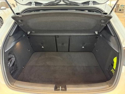 Mercedes-Benz Classe A Sedan 200 Automatic 4p. Premium (10)